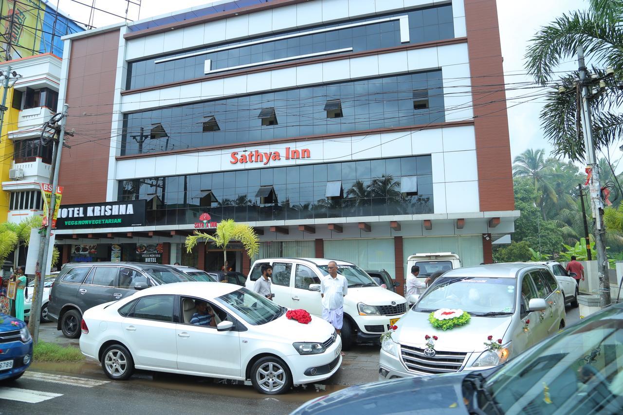 Sathya Inn Guruvayur Exterior photo